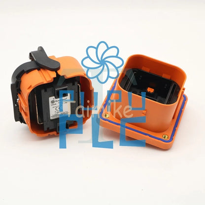 1pcs 170M3418 350A 690V Fuse With base