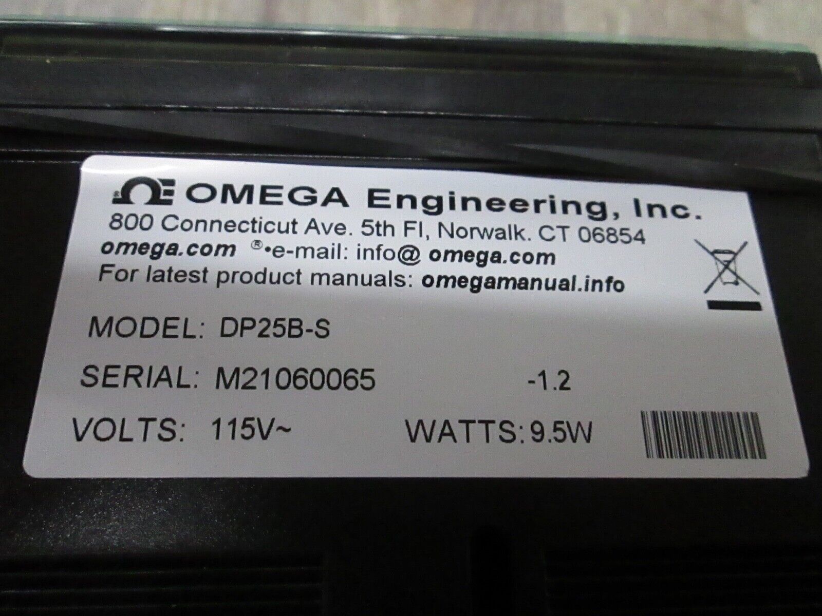 OMEGA Strain Gage Panel Meter 4 DIGIT 115 VAC 9.5W Model Dp25b-s - OMEGA