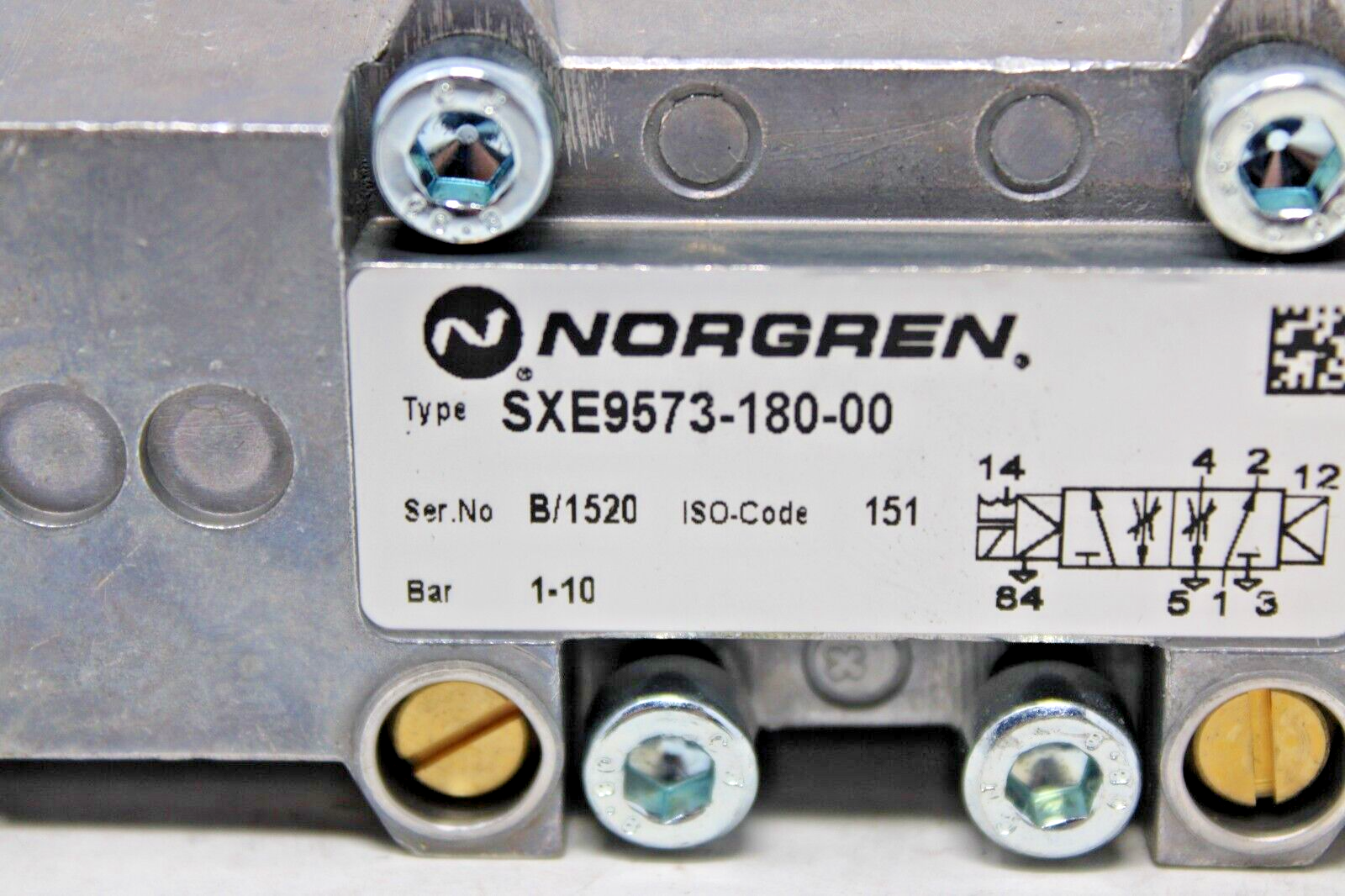 new Norgren SXE9573-180-00 Solenoid Valve - NORGREN
