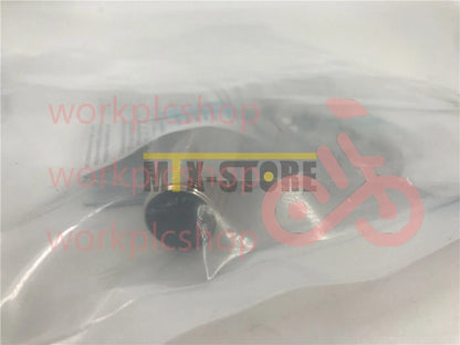 1PCS Omron E2A-M18LS08-M1-B1 ones Sensor&Proximity Switch