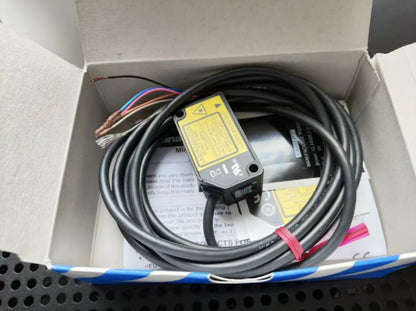 1PC Panasonic HG-C1050 UHGC1050 Laser Sensor Free Ship