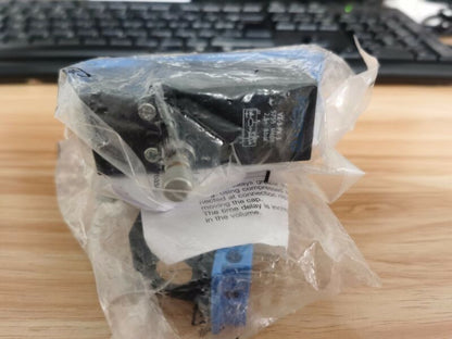 1PC Festo VZ-3-PK-3 5755 Solenoid Valve