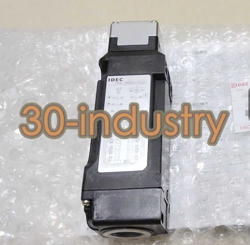 IDEC HS5L-VG44M-G Safety Door Switch - 1PCS New - IDEC