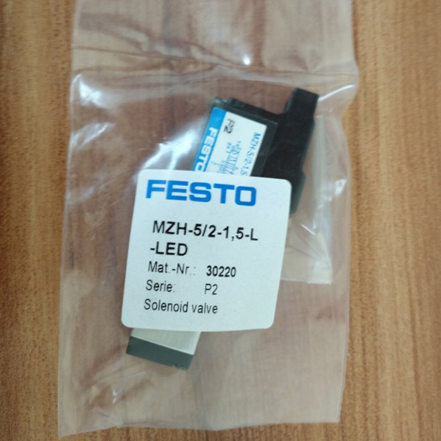 FESTO Solenoid Valve MZH-5/2-1,5-L-LED 30220 – High-Quality 30220 Fitting with LED Light Control - FESTO