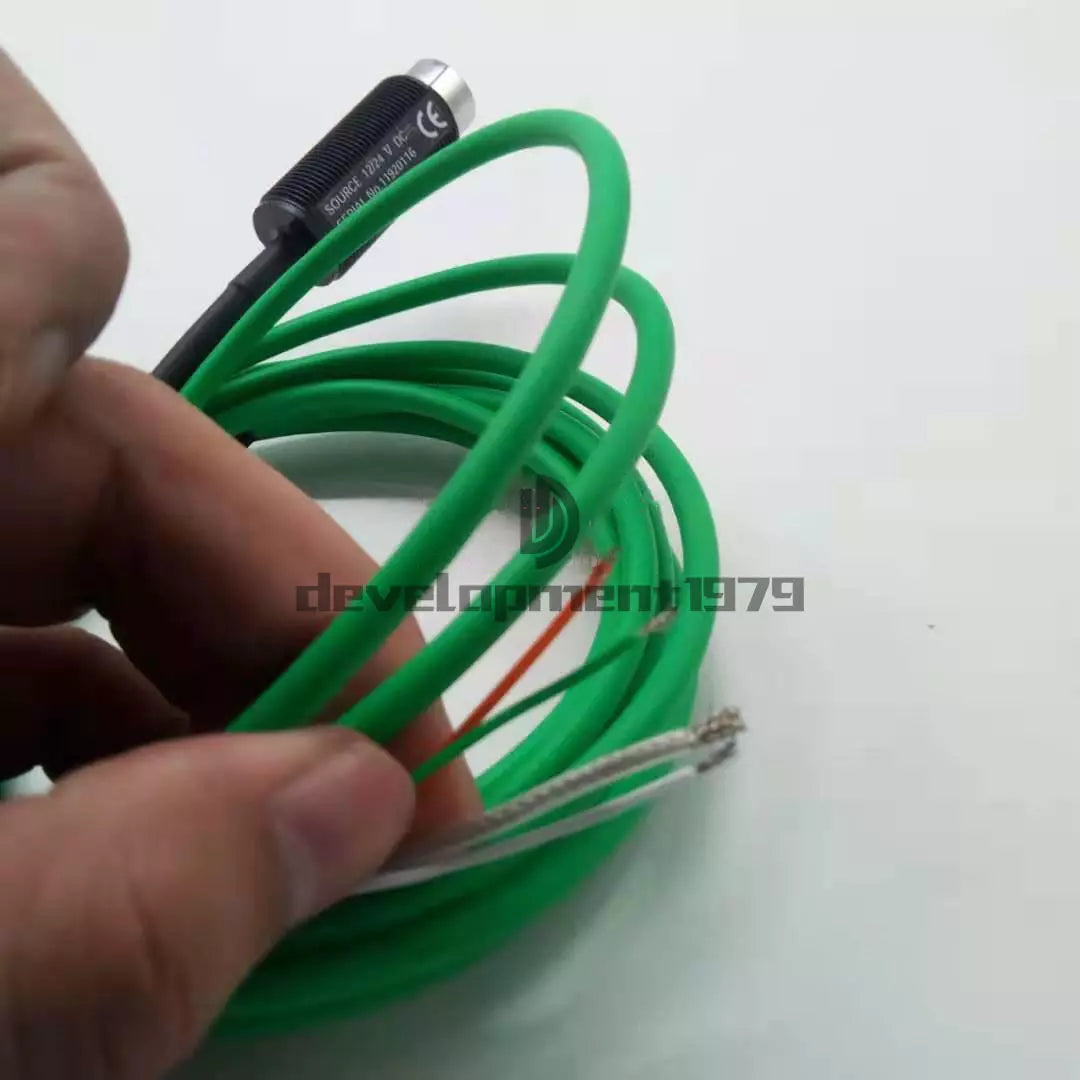 Omron ES1B Sensor 60-120°C Temperature Monitoring - OMRON