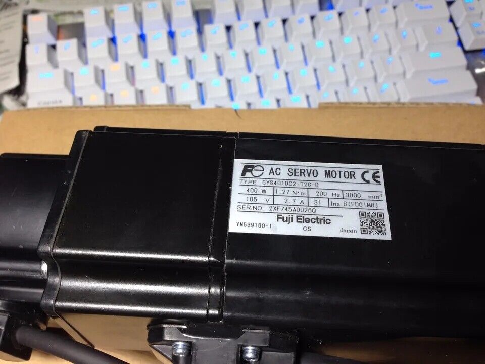 1PC GYS401DC2-T2C-B Servo Motor - FUJI