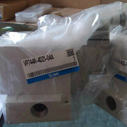 1PC SMC VP744R-4DZ1-04A electromagnetic valve - SMC