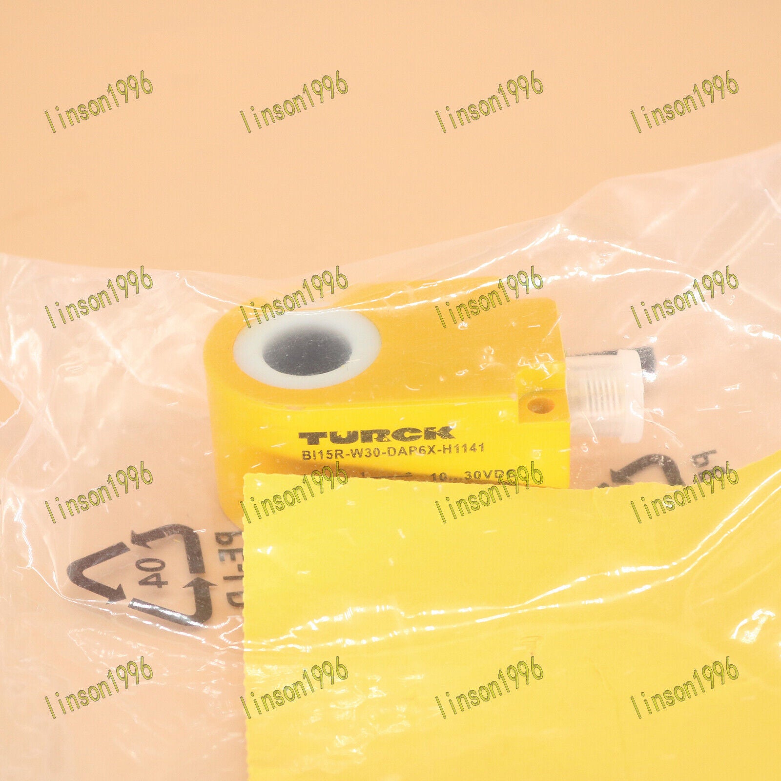 ONE Bi15R-W30-DAP6X-H1141 Proximity Sensor - TURCK