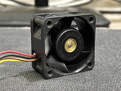 Sanyo 9GA0412P6G014 DC12V 0.23A 4-Wire Silent Cooling Fan