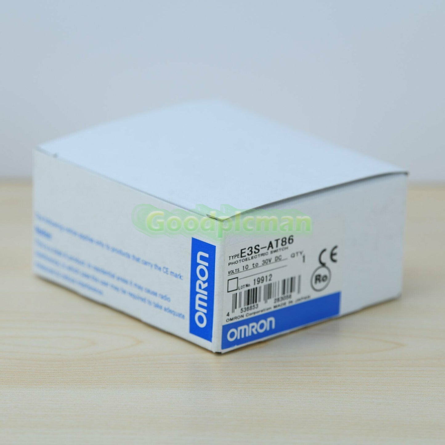 1PC Omron E3S-AT86 Photoelectric Switch Sensor Free Shipping E3SAT86