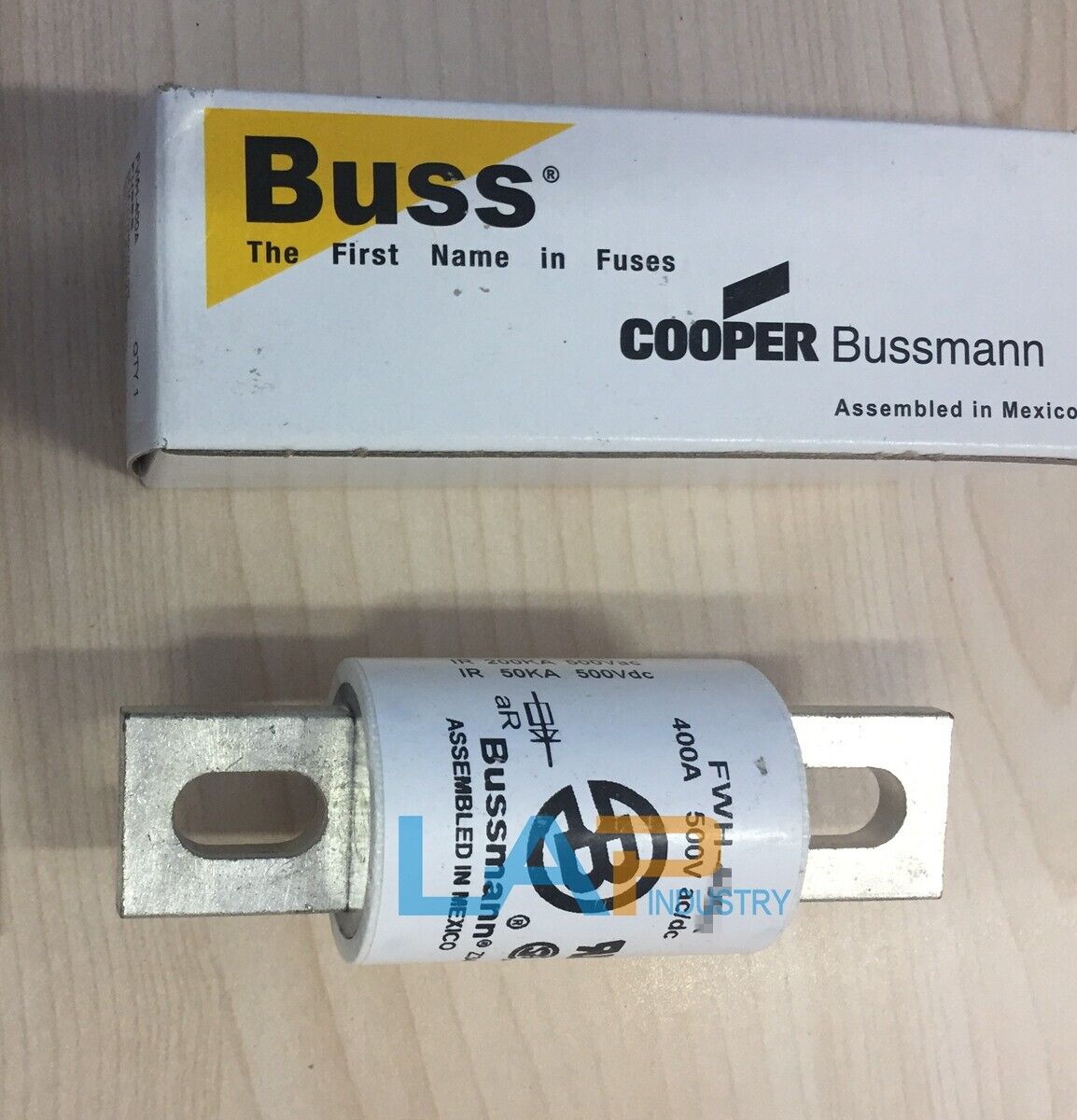 new 1Pcs  FOR Bussmann Fast-acting fuse FWJ-400A 1000VAC/700VDC