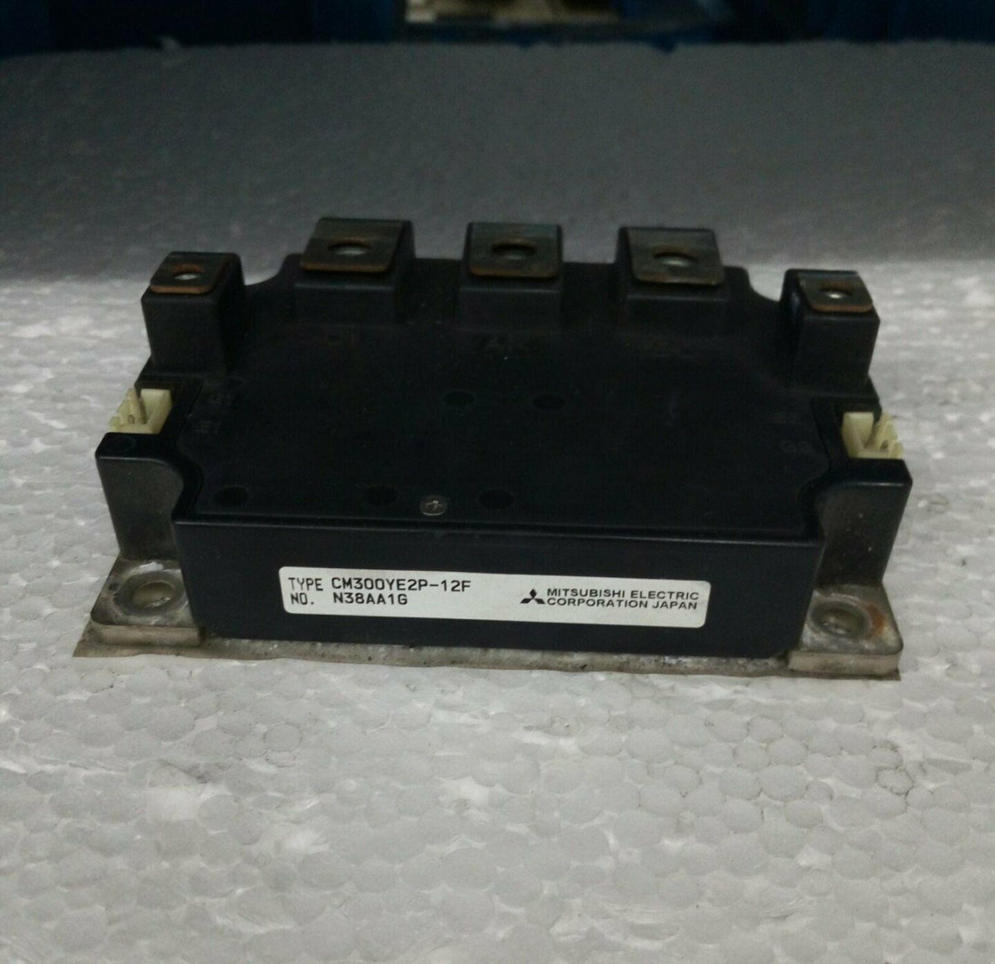 1PC Mitsubishi CM300YE2P-12F Power Module - MITSUBISHI