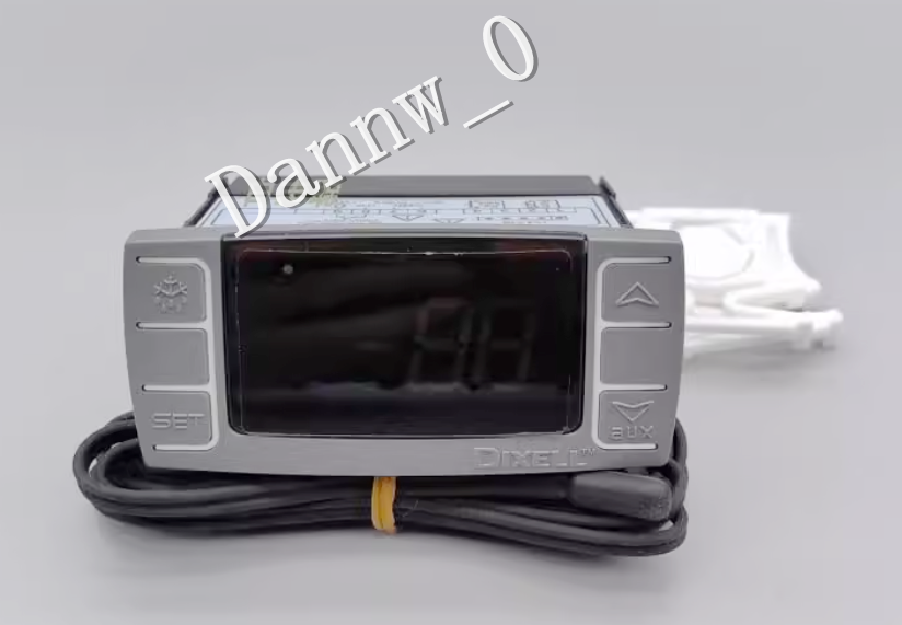 new in box Dixell XR02CX-5N0C1 Thermostat Controller - DIXELL