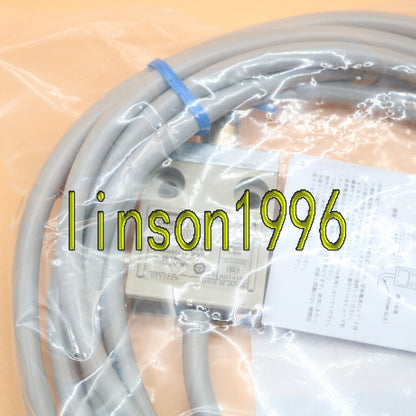 ONE OMRON D4C-1202 Premium Limit Switch: Reliable Performance for High Precision Applications - ONE OMRON