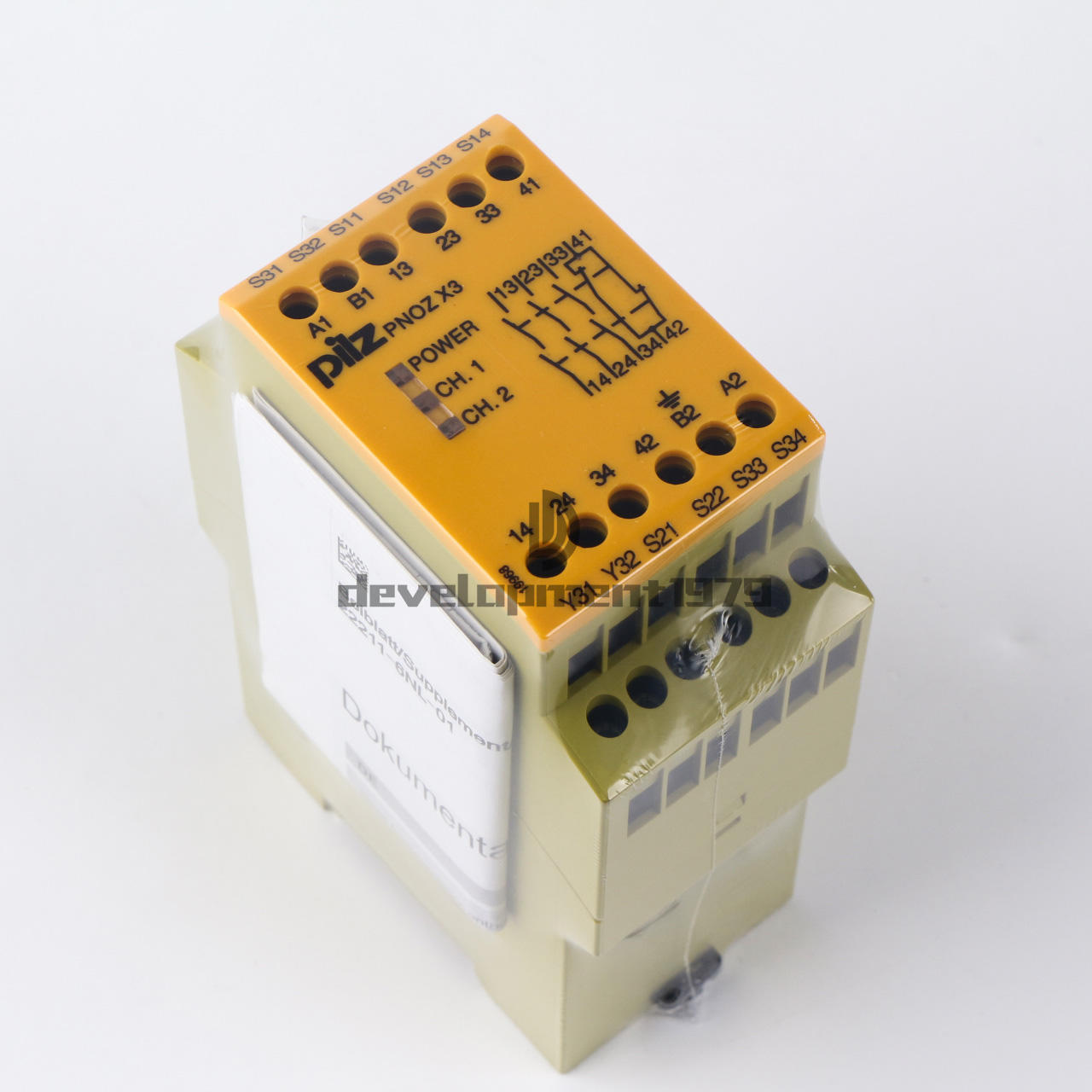 new ONE  PILZ 774314 PNOZ X3 Safety Relay PILZ