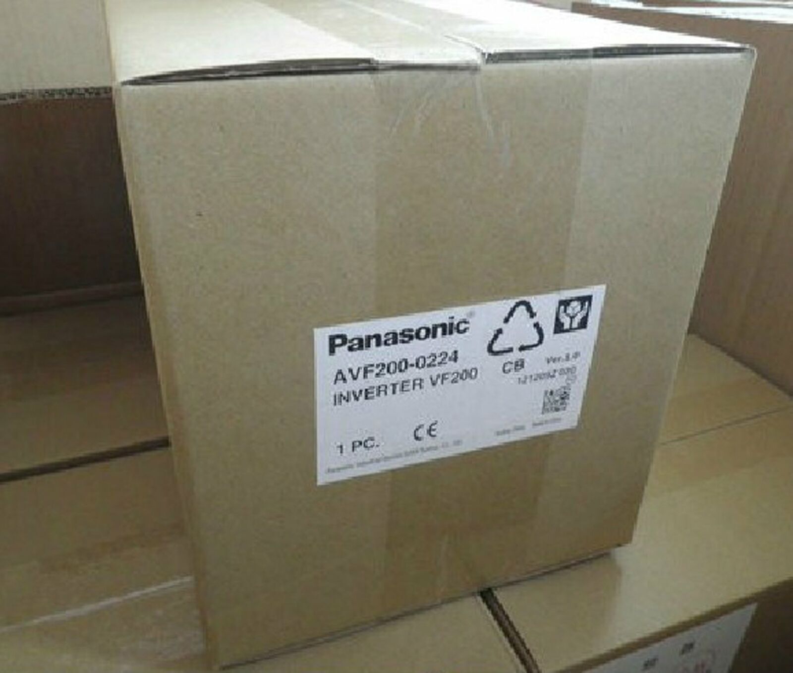 1PC Panasonic Inverter VF200 AVF200-0224 2.2 KW 380 V AC Inverter - PANASONIC