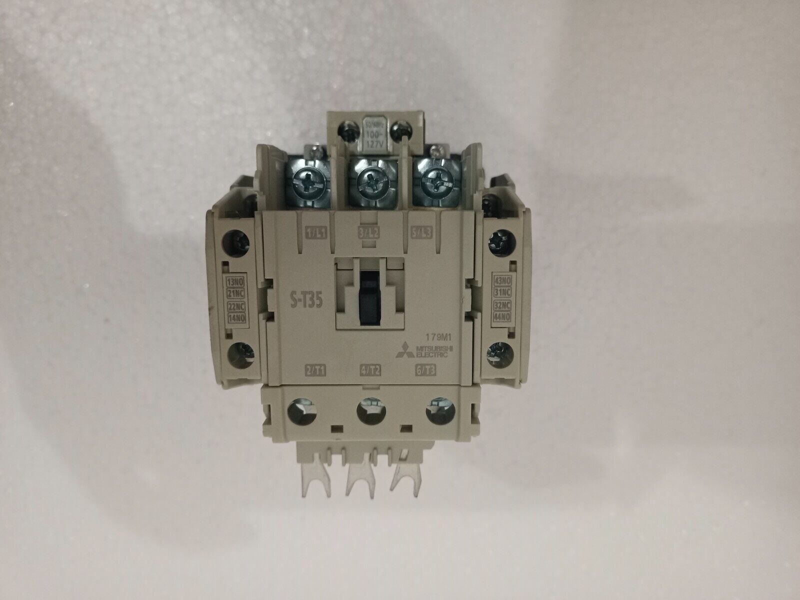 MITSUBISHI Magnetic Contactor T35 - MITSUBISHI