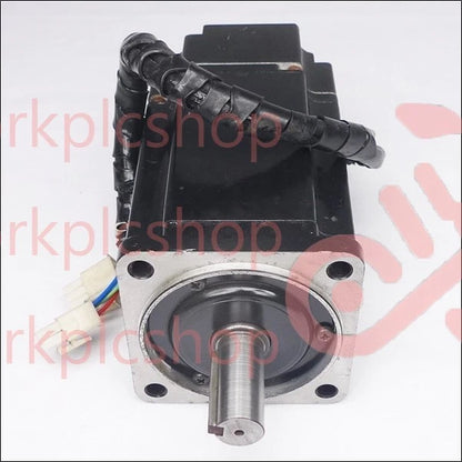 1Pcs Omron R88M-U75030VA-S1 R88MU75030VAS1 ip