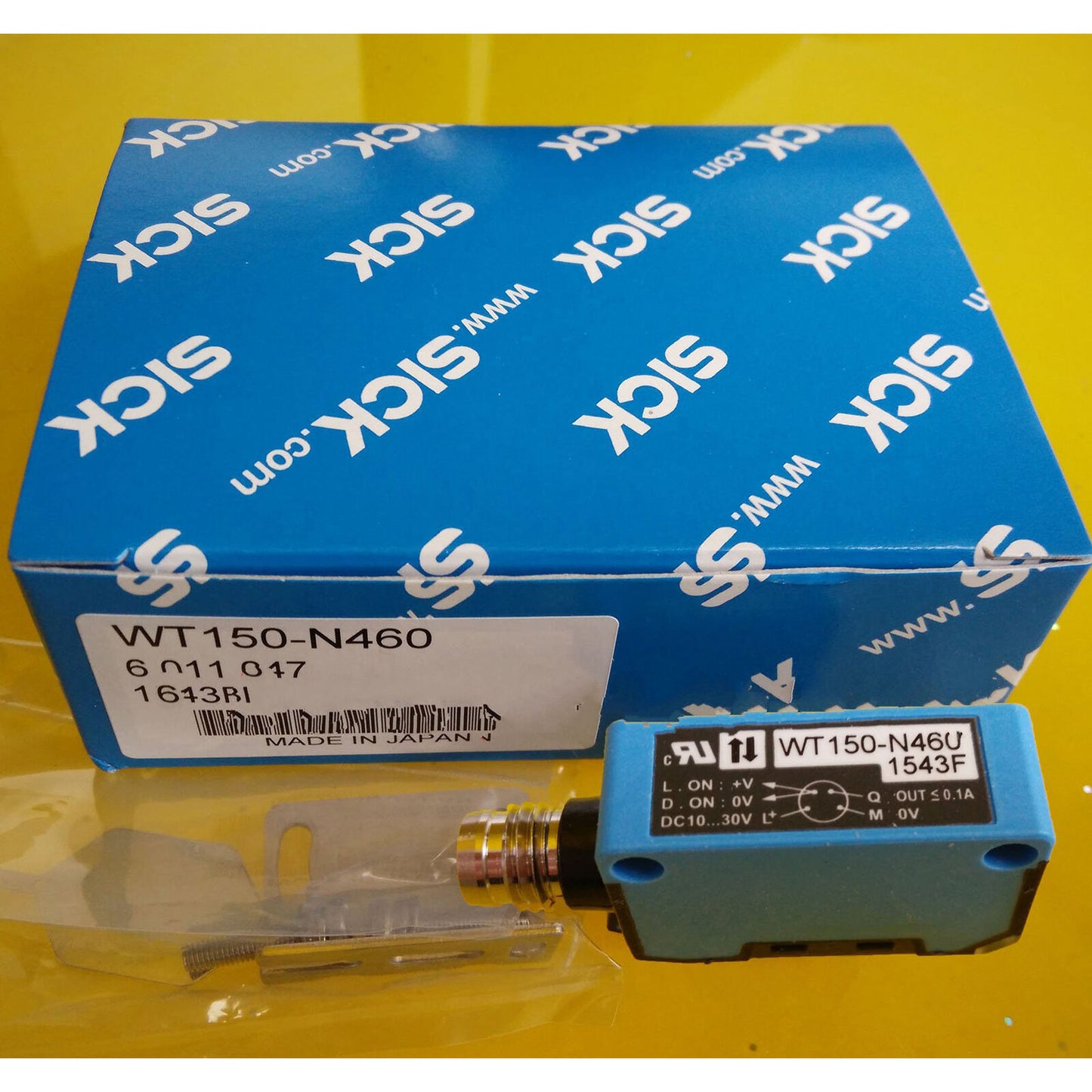 ONE SICK Photoelectric Sensor Switch WT150-N460 Fast - SICK