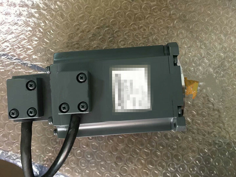 1PC MITSUBUSHI AC SERVO MOTOR HA-FE33K