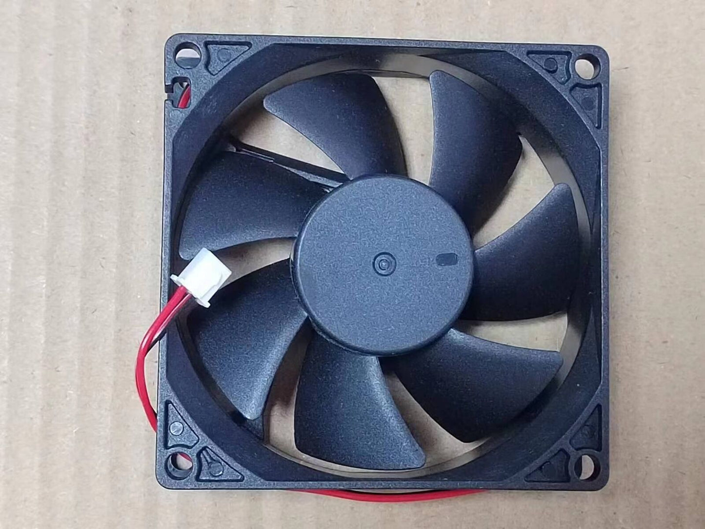 new Jamicon JF0825S2H Server Square Fan DC 24V 0.15A 80*80*25mm 2Pin