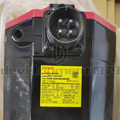 new ONE  Fanuc AC SERVO MOTOR A06B-0268-B605#S000