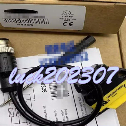 1PC QS18VP6AF100Q5 sensor #YT