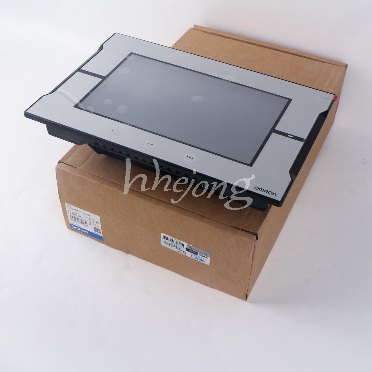 OMRON TOUCH SCREEN NA5-9W001S-V1 - OMRON