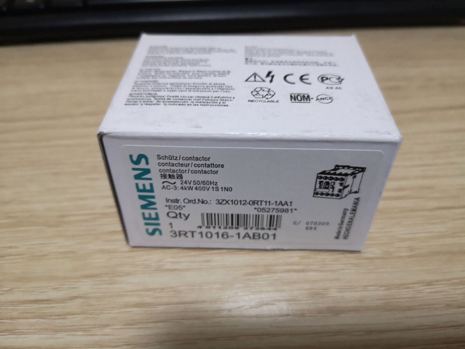 new 1PCS  Siemens 3RT1016-1AB01 3RT10161AB01 Contactor 24VAC In Box *TT