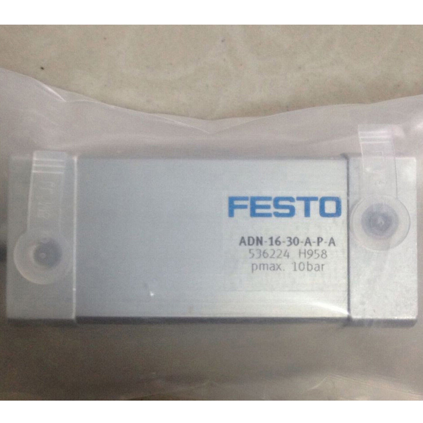 FESTO Compact Cylinder ADN-16-30-A-P-A 536224 Fast - FESTO
