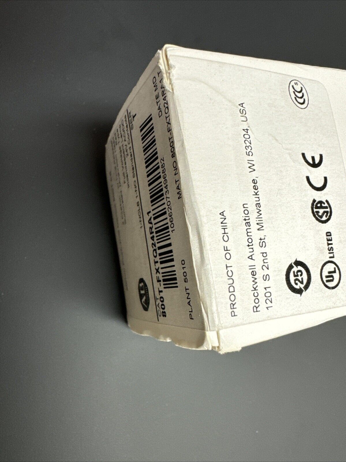 new Allen-Bradley 800TFXTQ24RA1 Industrial Control System - ALLEN-BRADLEY