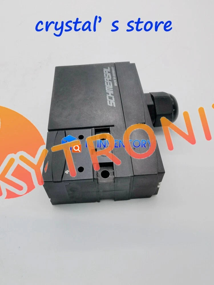 1PCS SCHMERSAL safety switch AZM170-02ZRKA 24VAC/DC
