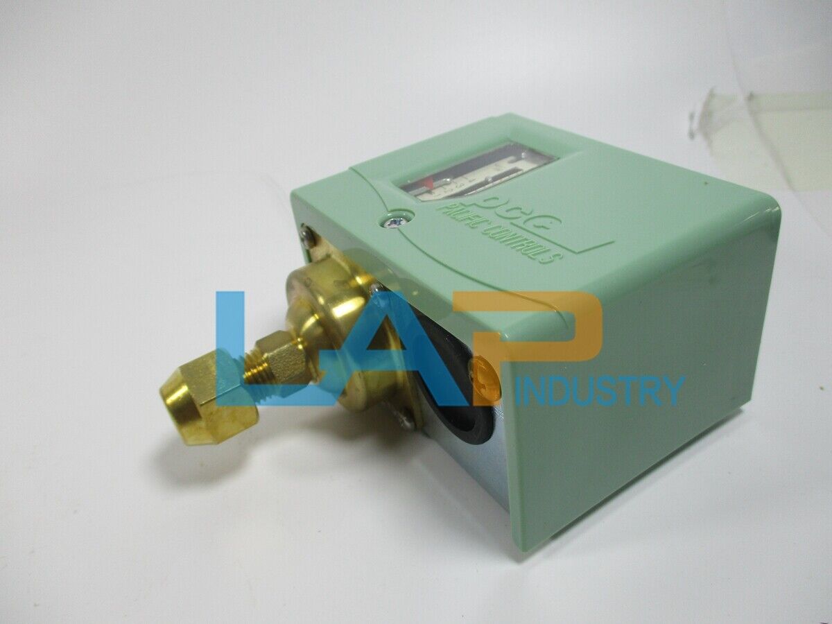 new QTY:1  For Pressure switch PSNS-C106