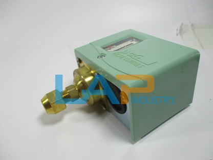 new QTY:1 For Pressure switch PSNS-C106 - PLCDEV