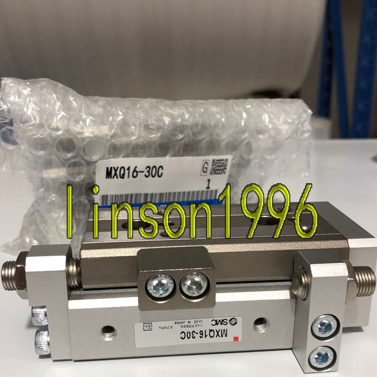 new MXQ16-30C pneumatic slide cylinder - SMC
