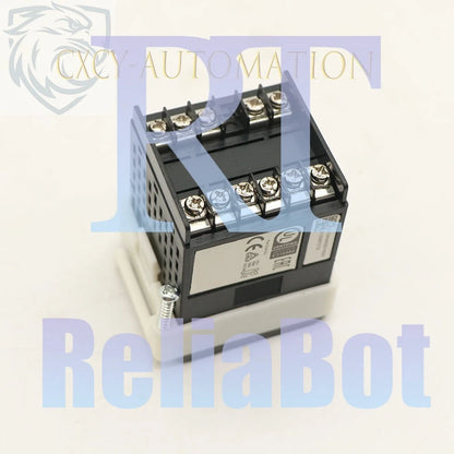 E5CC-CX2ASM-800 Omron Temperature Controller 100-240VAC
