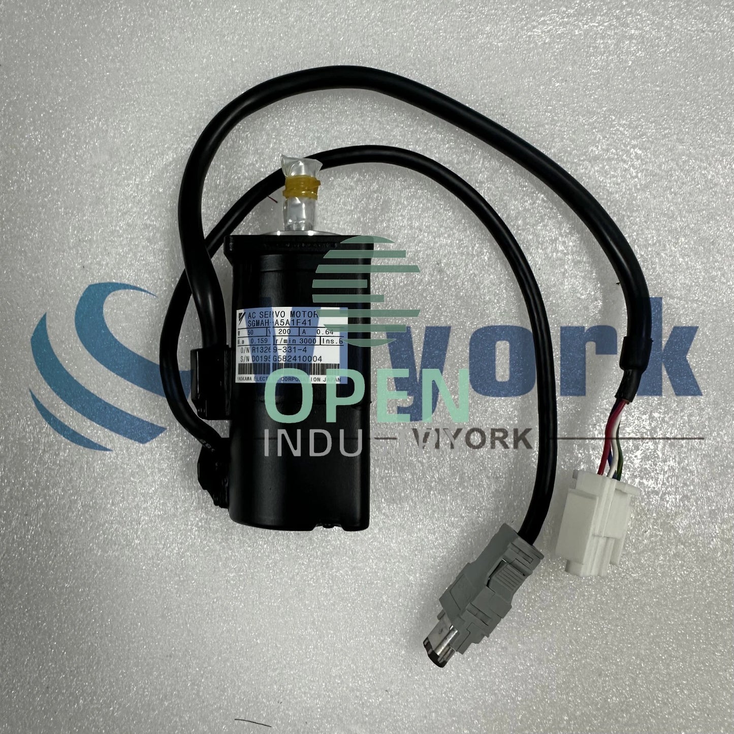 1PCS Yaskawa SGMAH-A5A1F41 AC SERVO MOTOR