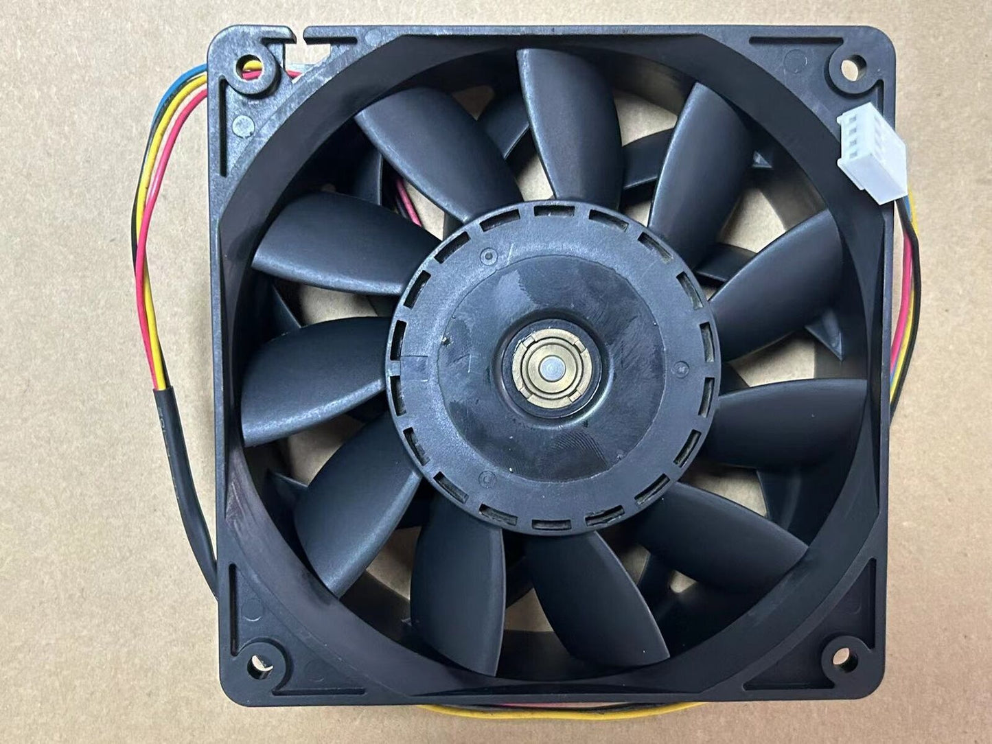 new NIDEC T12E48BS1M7-07 48VDC 1.45A 4wire fan