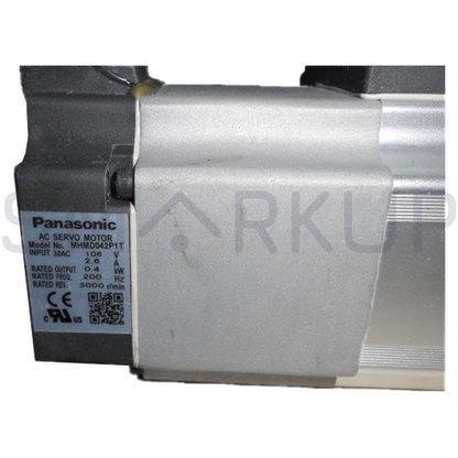 new  In Box PANASONIC MHMD042P1T AC Servo Motor