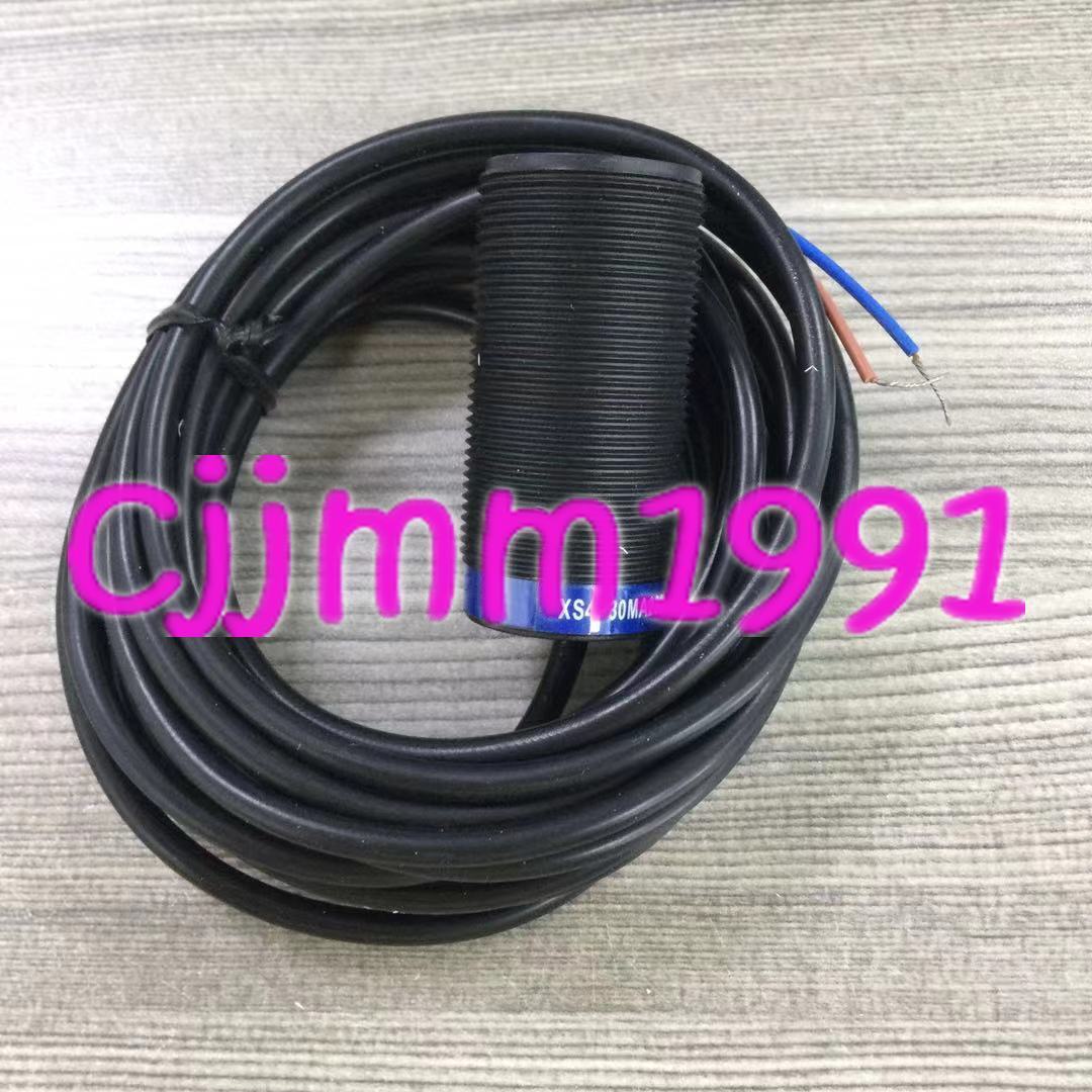 new 1PC XS4P30MA230L1 sensor YF - YF