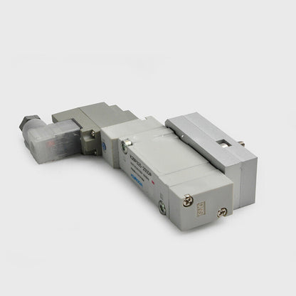 KURODA Solenoid Valve K20PS25-200DP 3Z0-8101-100 Komori Offset Printing Parts
