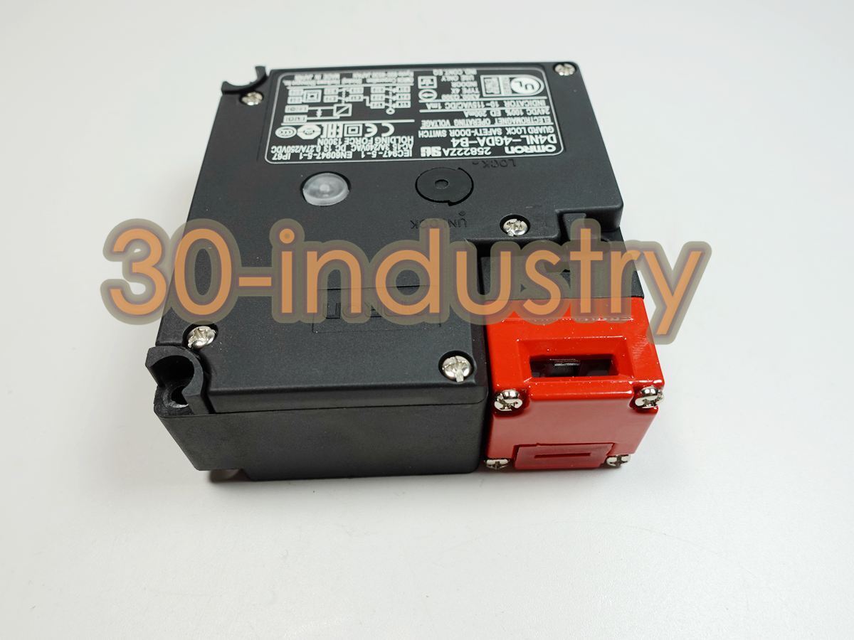 D4NL-4GDA-B4 Safety Door Switch - 1PCS New - DELTA