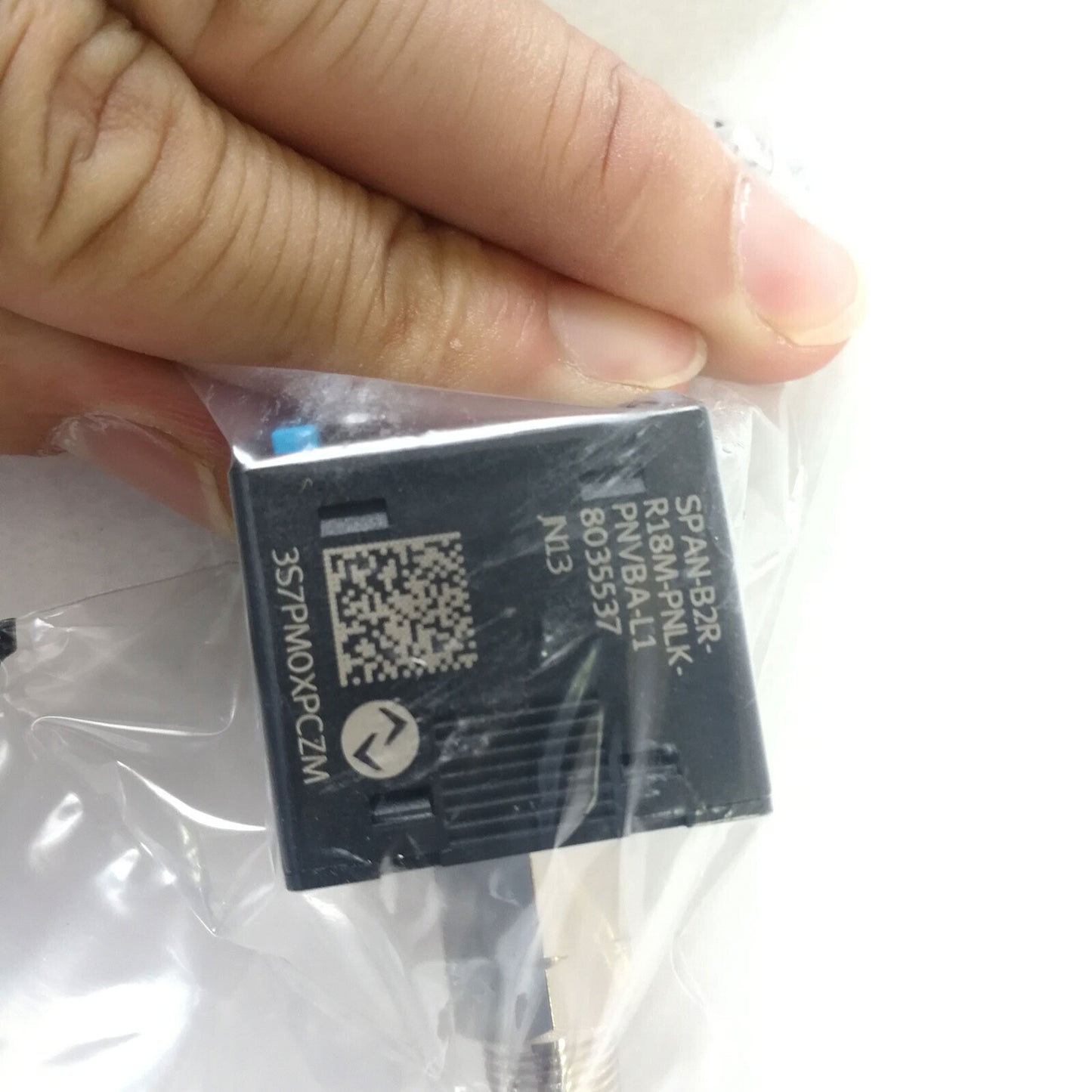 1pc Festo 8035537 Pressure Sensor SPAN-B2R-R18M-PNLK-PNVBA-L1 8035537