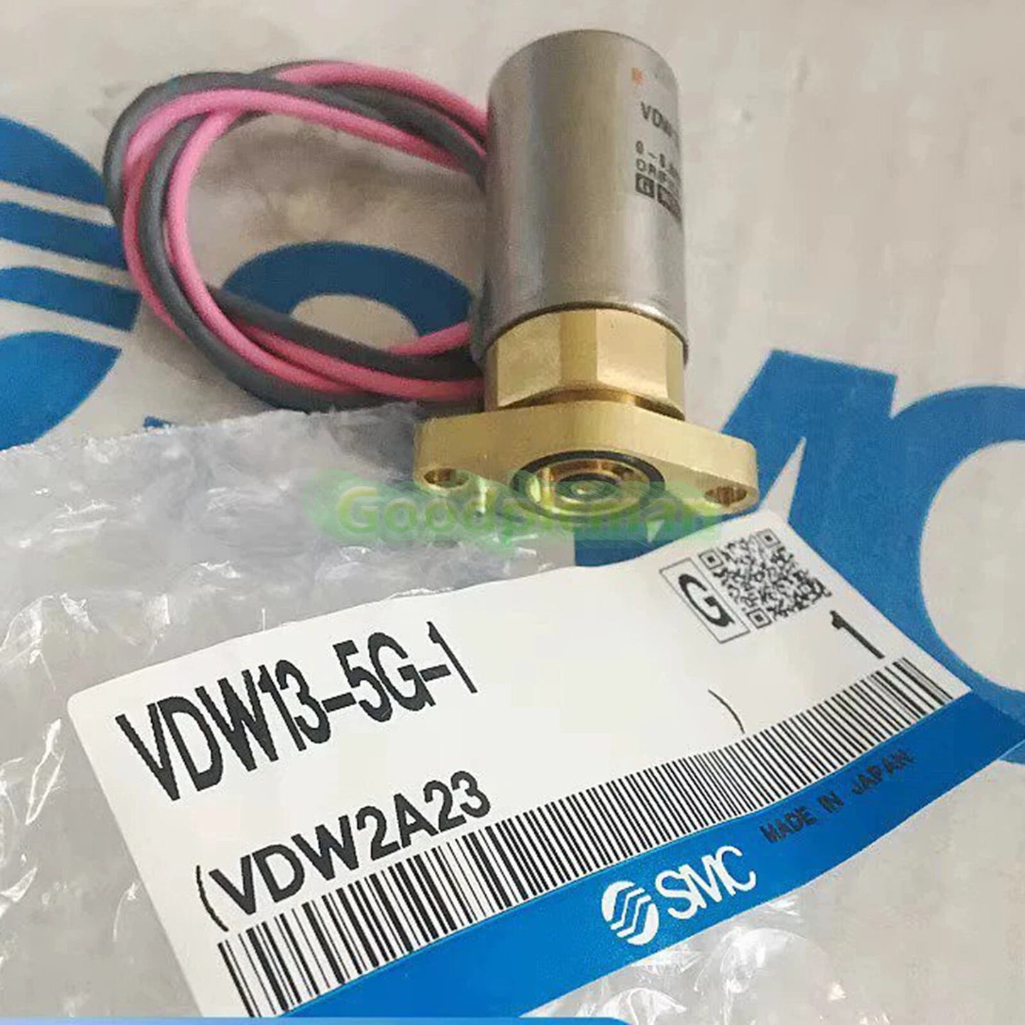 1PC SMC VDW13-5G-1 solenoid valve VDW135G1