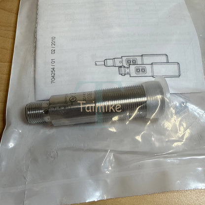 ! IFM OGT500 Photoelectric Proximity Diffuse Reflection Sensor OGT-FPKG/US100