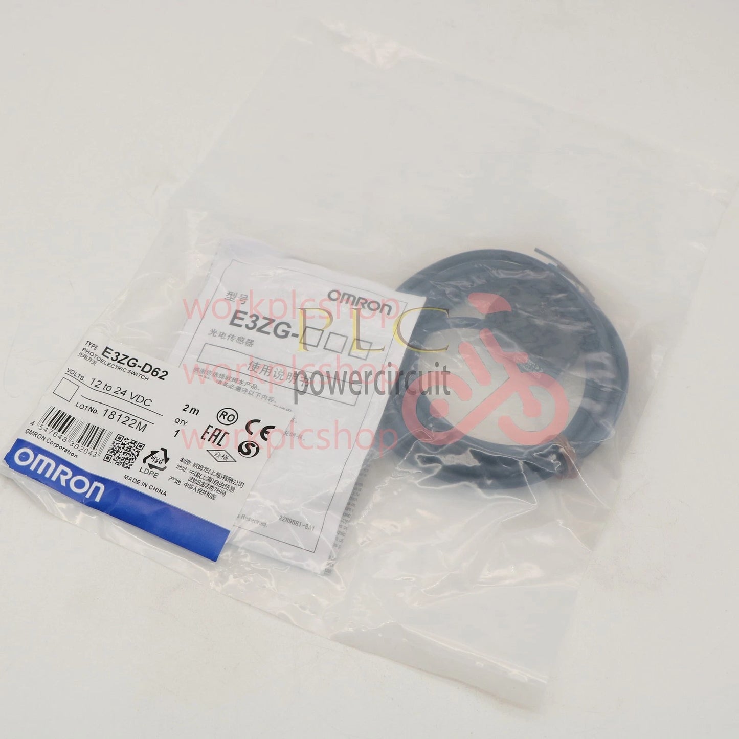 Omron E3ZG-D62 Photoelectric Sensor 2M 12-24VDC N ew 1PCS