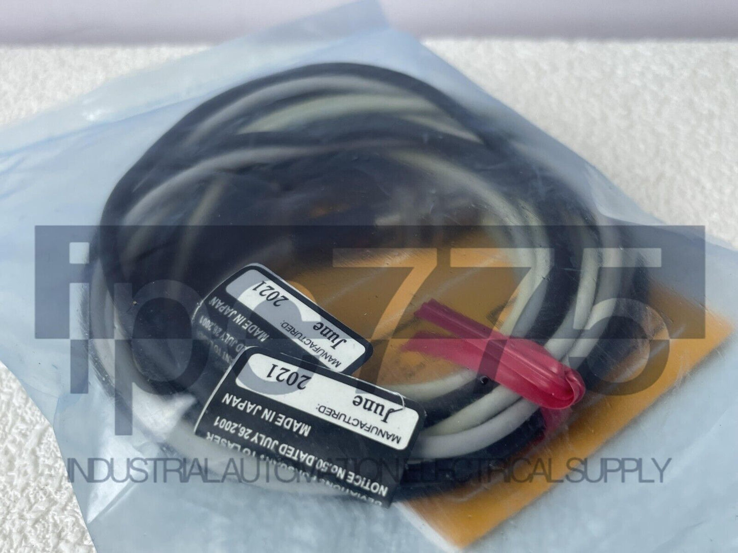 New 1PCS Keyence Laser Sensor LV-S71 - KEYENCE