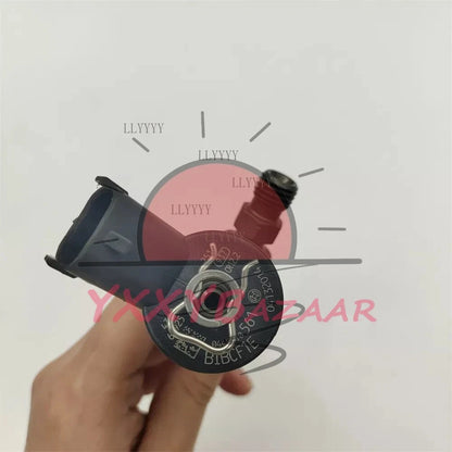 Diesel Fuel Injector for Deutz Engine TD2.9 TDC2.9 L4 Bosch 04132014 0445110561