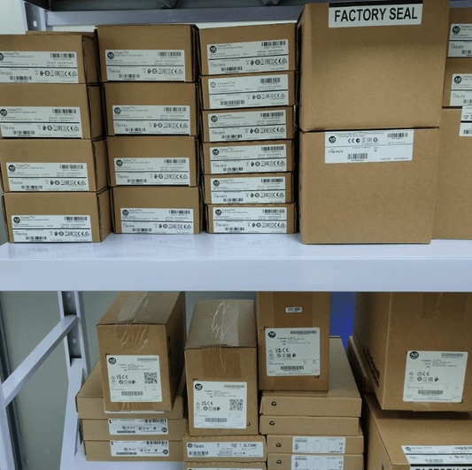 PLC 6ES7332-5HF00-0AB0 in Box - SHIP