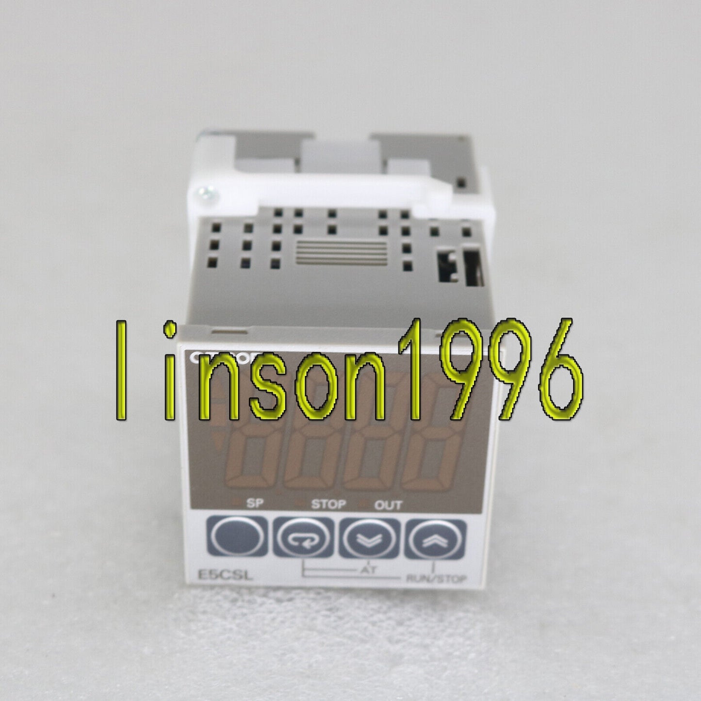 OMRON Temperature Controller E5CSL-QTC 100-240VAC - OMRON